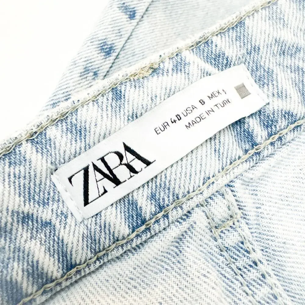 Zara Acid Wash Button Fly Denim Jeans Button Fly Straight Leg Size 8